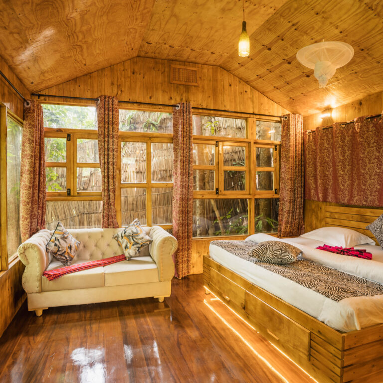 A closer look at Cabin Accommodations Off Grid